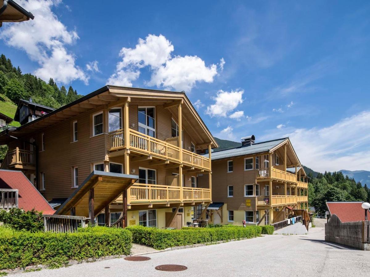 Hotel Landal Rehrenberg Viehhofen Exterior foto